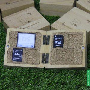 Подарочная коробка для флешки (деревянная)