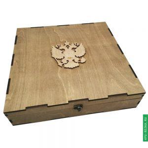 Коробка из фанеры подарочная