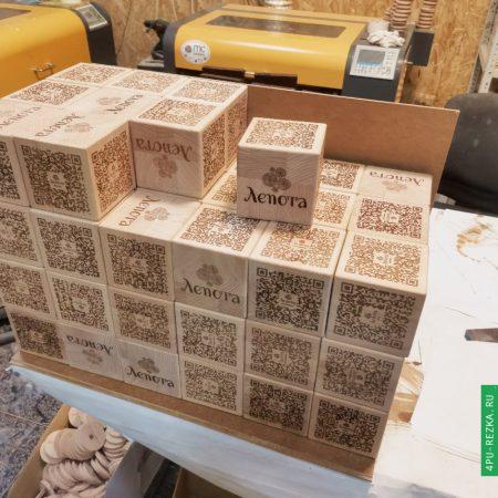 Производство кубиков из древесины на заказ